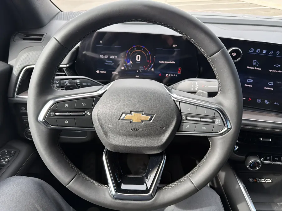 2026 Chevrolet Suburban Premier | Photo 21 of 23