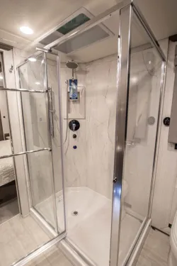 2026 Newmar Ventana 4369 | Thumbnail Photo 22 of 25