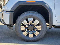 2026 GMC Sierra 2500HD Denali | Thumbnail Photo 21 of 31