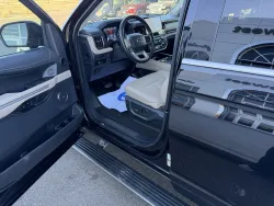 2024 Ford Expedition Max Limited | Thumbnail Photo 19 of 25