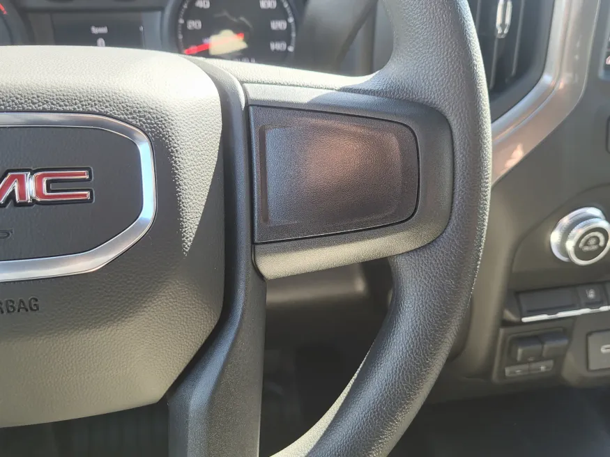 2026 GMC Sierra 2500HD Pro | Photo 26 of 30