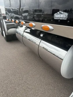 2019 Peterbilt 579 | Thumbnail Photo 8 of 17