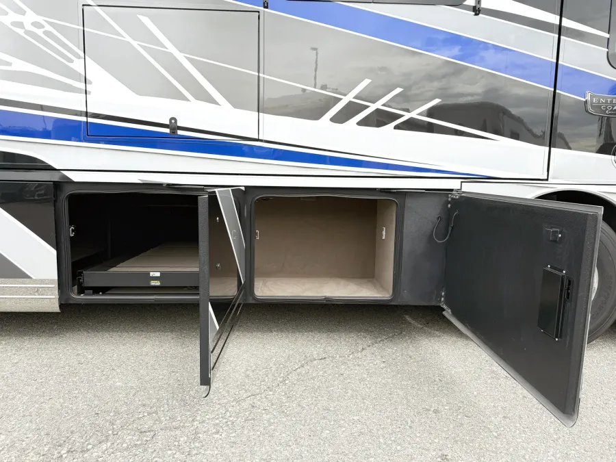 2023 Entegra Coach Cornerstone 45R | Photo 27 of 33