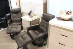 2023 Emerald Prevost H3-45 Triple Slide | Thumbnail Photo 9 of 22