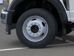 2026 Ford Super Duty F-550 XL | Thumbnail Photo 19 of 22