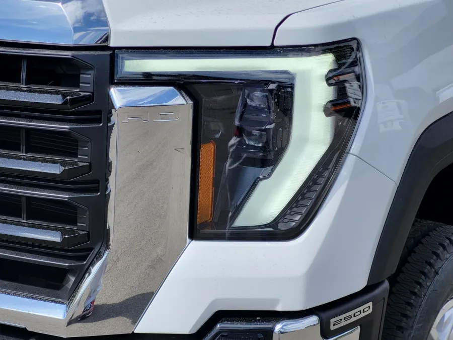 2026 GMC Sierra 2500HD Pro | Photo 7 of 24