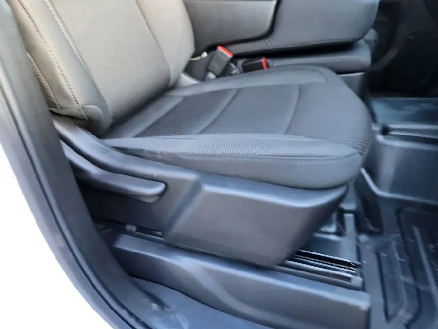 2026 GMC Sierra 2500HD Pro | Photo 18 of 30