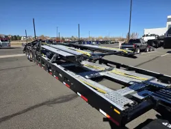 2022 Peterbilt 389 | Thumbnail Photo 12 of 40