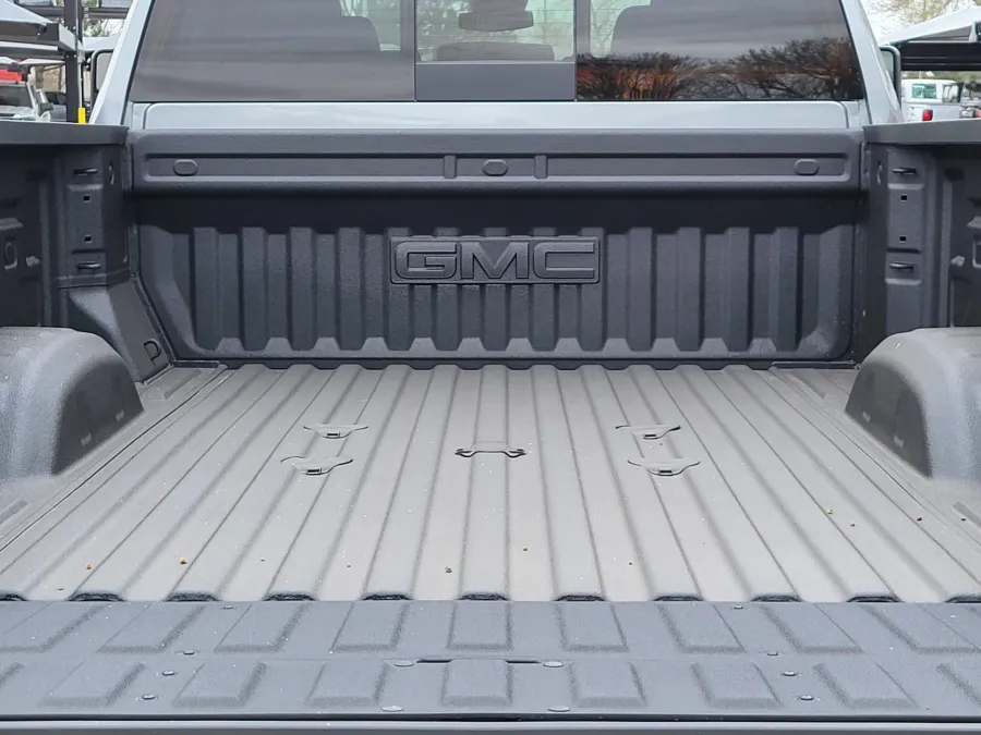 2026 GMC Sierra 2500HD SLE | Photo 23 of 24
