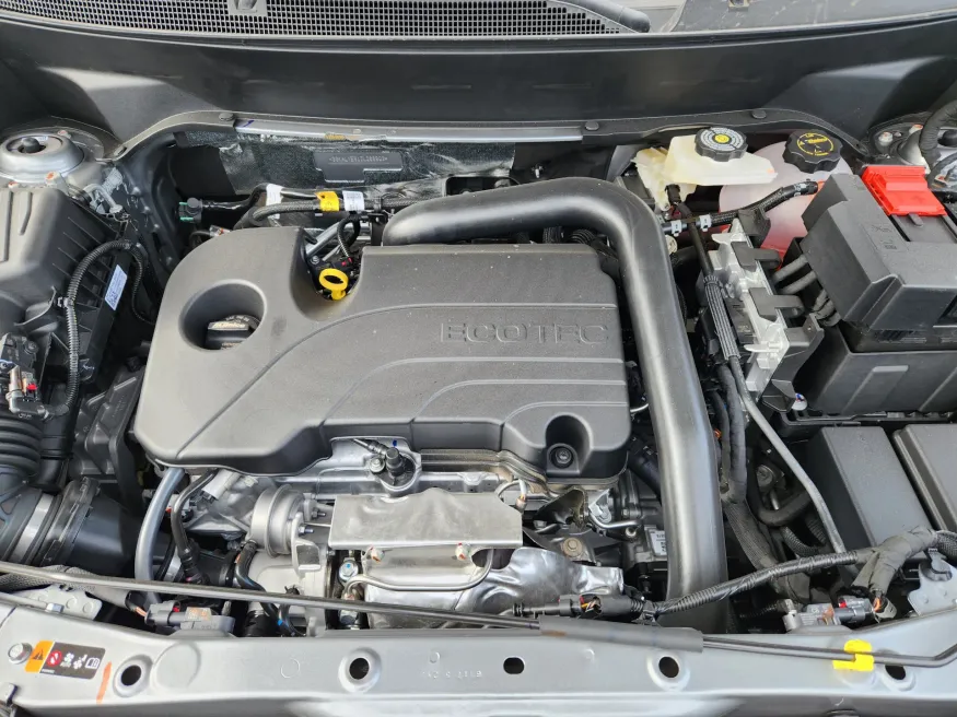 2026 GMC Terrain AT4 | Photo 21 of 23