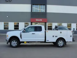 2026 Ford Super Duty F-350 XLT | Thumbnail Photo 1 of 14