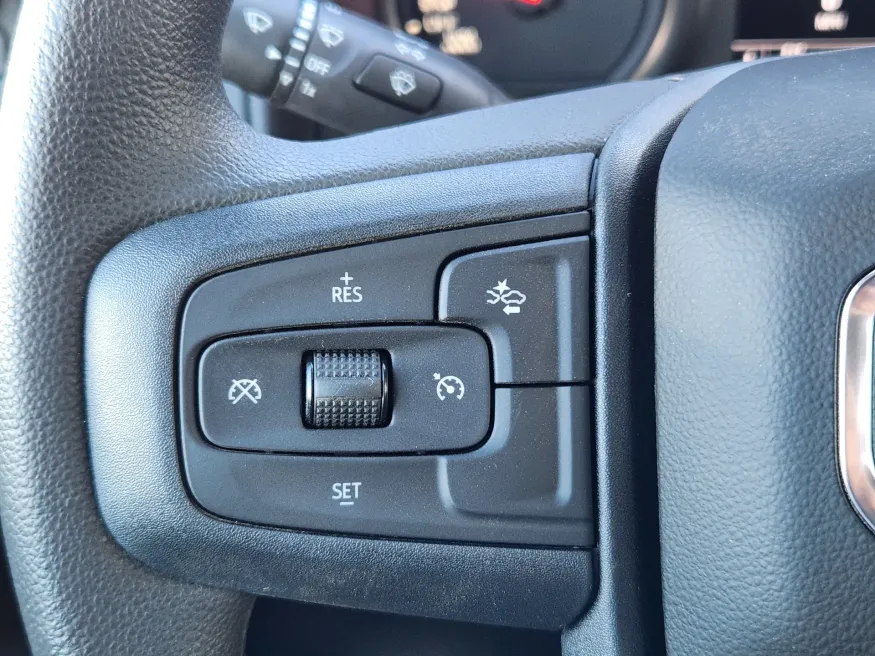 2026 GMC Sierra 1500 Pro | Photo 13 of 20