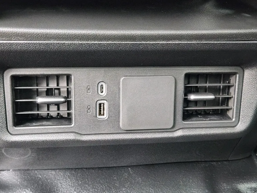 2026 GMC Sierra 2500HD Pro | Photo 18 of 21