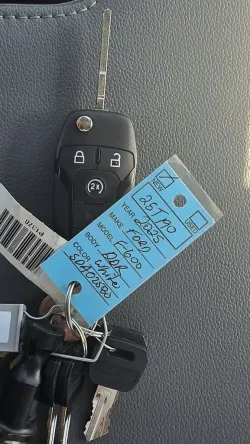 2025 Ford Super Duty F-600 | Thumbnail Photo 23 of 26