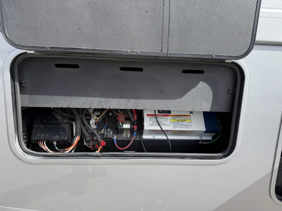 2025 Thor Palazzo GT 33.6 | Photo 26 of 30