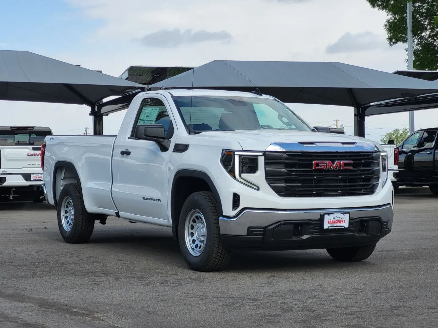 2026 GMC Sierra 1500 Pro | Photo 2 of 20