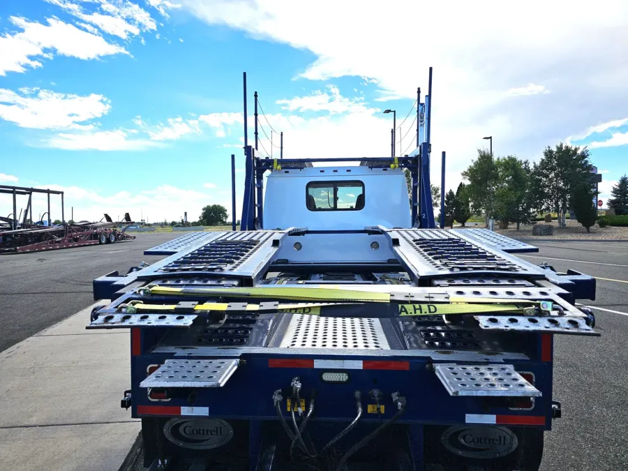 2020 Western Star 4900FA | Photo 27 of 28