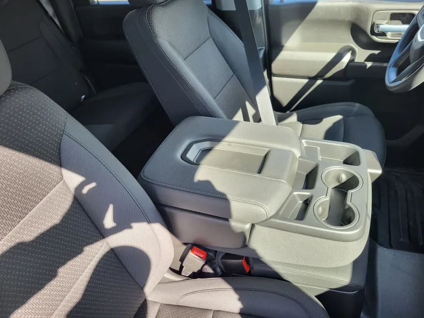 2026 GMC Sierra 2500HD Pro | Photo 12 of 30