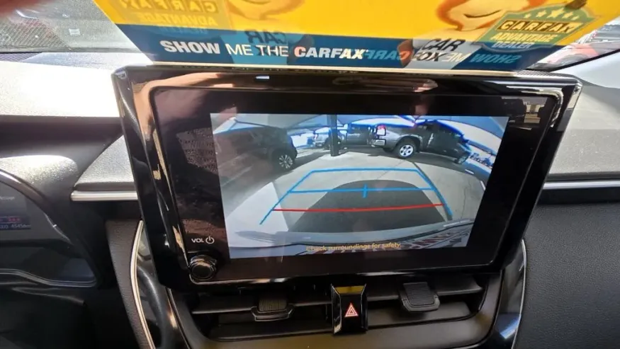 2024 Toyota Corolla | Photo 20 of 28