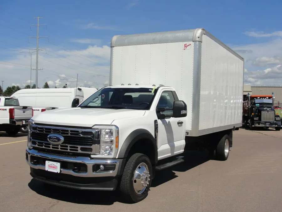 2023 Ford Super Duty F-450 XL | Photo 1 of 26