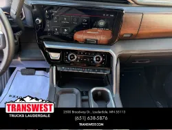 2026 GMC Sierra 3500HD Denali Ultimate | Thumbnail Photo 10 of 22