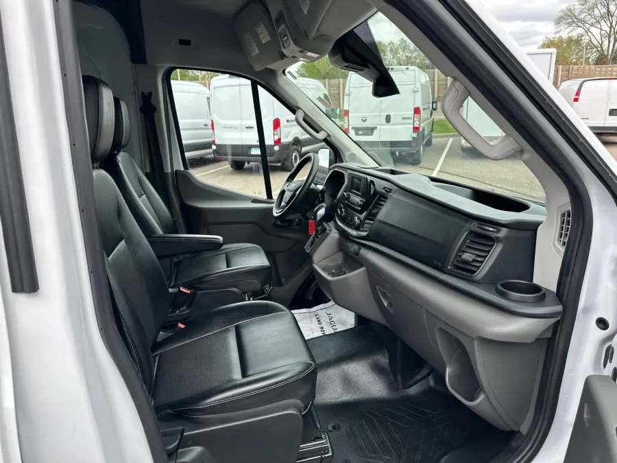 2024 Ford Transit-250 Base | Photo 12 of 14