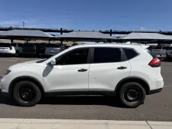 2017 Nissan Rogue S | Thumbnail Photo 7 of 17