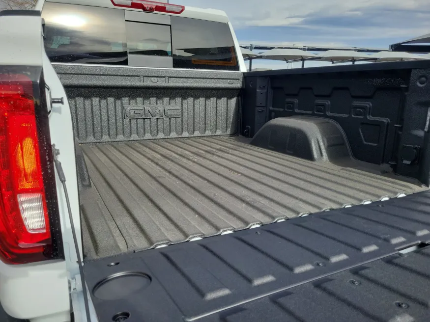 2026 GMC Sierra 1500 AT4 | Photo 22 of 24