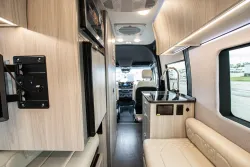 2025 Tiffin GT1 19 AG | Thumbnail Photo 18 of 21