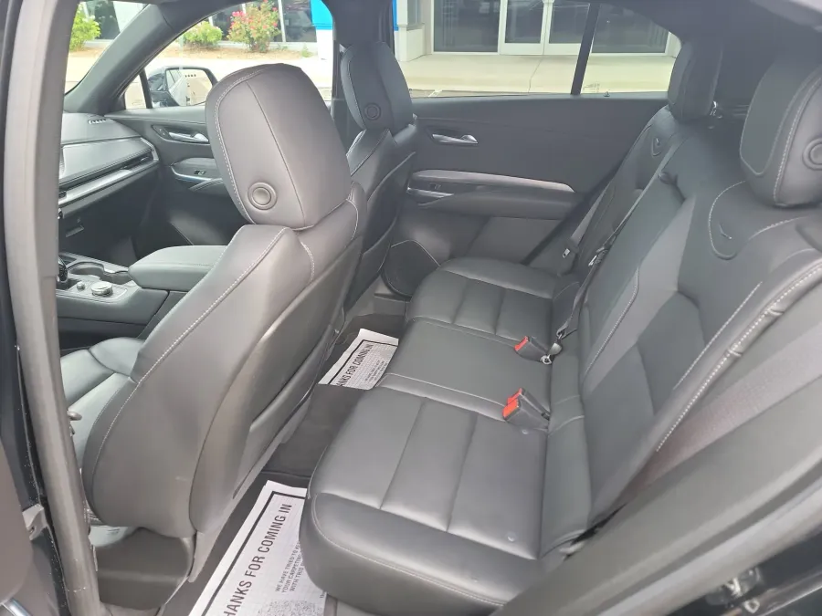 2024 Cadillac XT4 AWD Premium Luxury | Photo 10 of 19