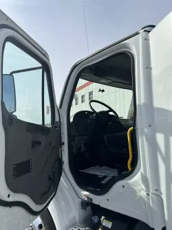 2019 Freightliner M2 112 | Thumbnail Photo 9 of 14