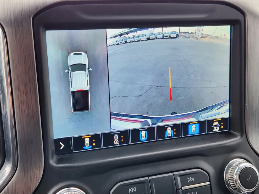 2020 GMC Sierra 2500HD Denali | Photo 15 of 26