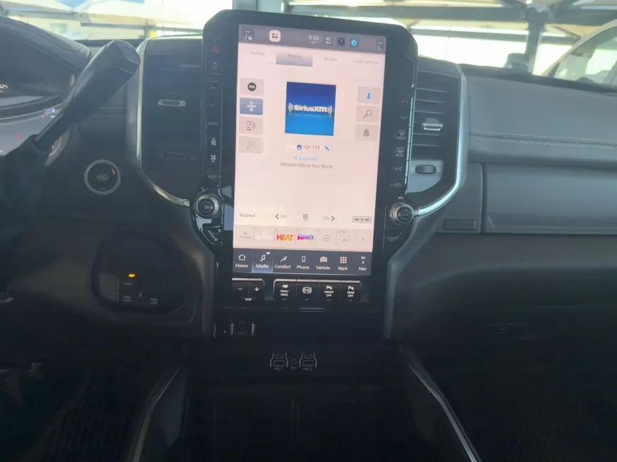 2026 RAM 3500 Laramie | Photo 13 of 18