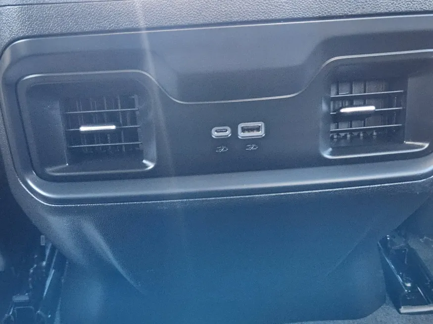 2024 Chevrolet Silverado 2500HD LT | Photo 16 of 20