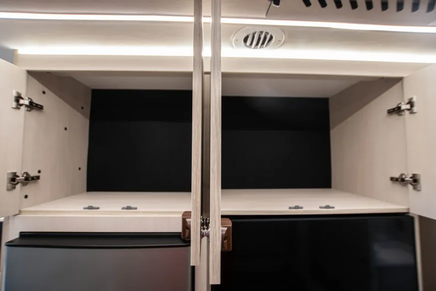 2026 Tiffin Wayfarer 25XRW | Photo 19 of 24