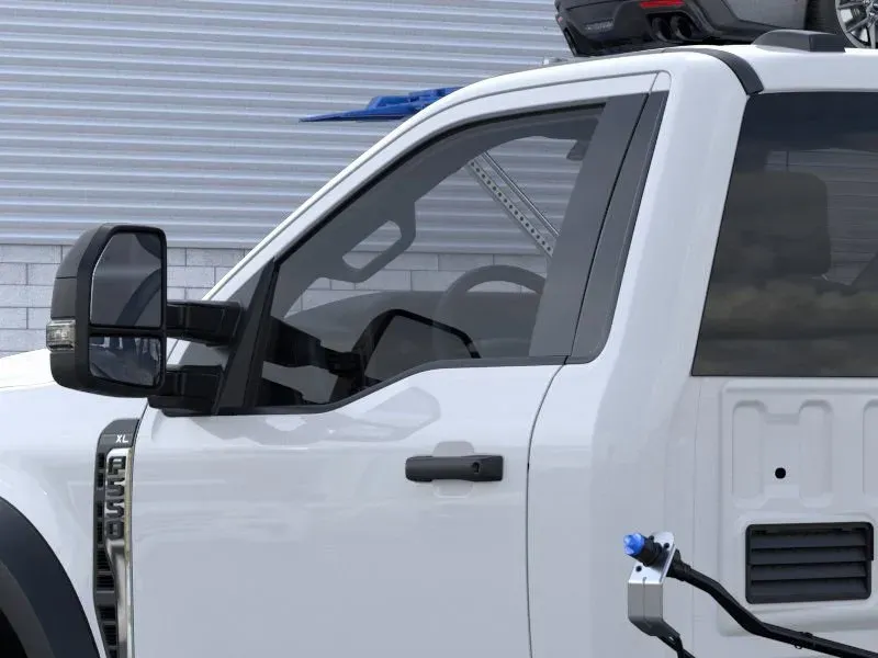 2026 Ford Super Duty F-550 XL | Photo 20 of 22