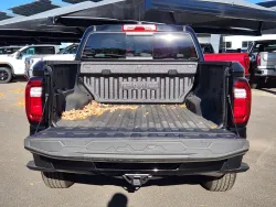 2025 GMC Canyon 4WD AT4 | Thumbnail Photo 13 of 28