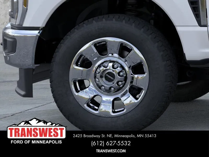 2026 Ford Super Duty F-350 King Ranch | Photo 18 of 22