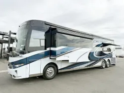 2023 Newmar Essex 4551 | Thumbnail Photo 25 of 34