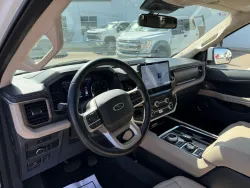 2024 Ford Expedition Limited | Thumbnail Photo 3 of 22