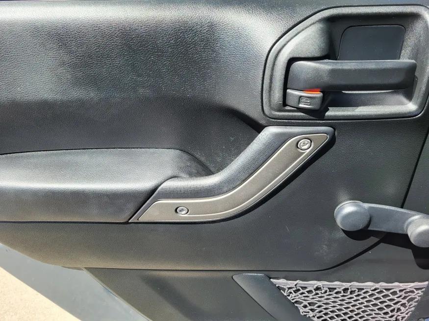2016 Jeep Wrangler Unlimited | Photo 17 of 23