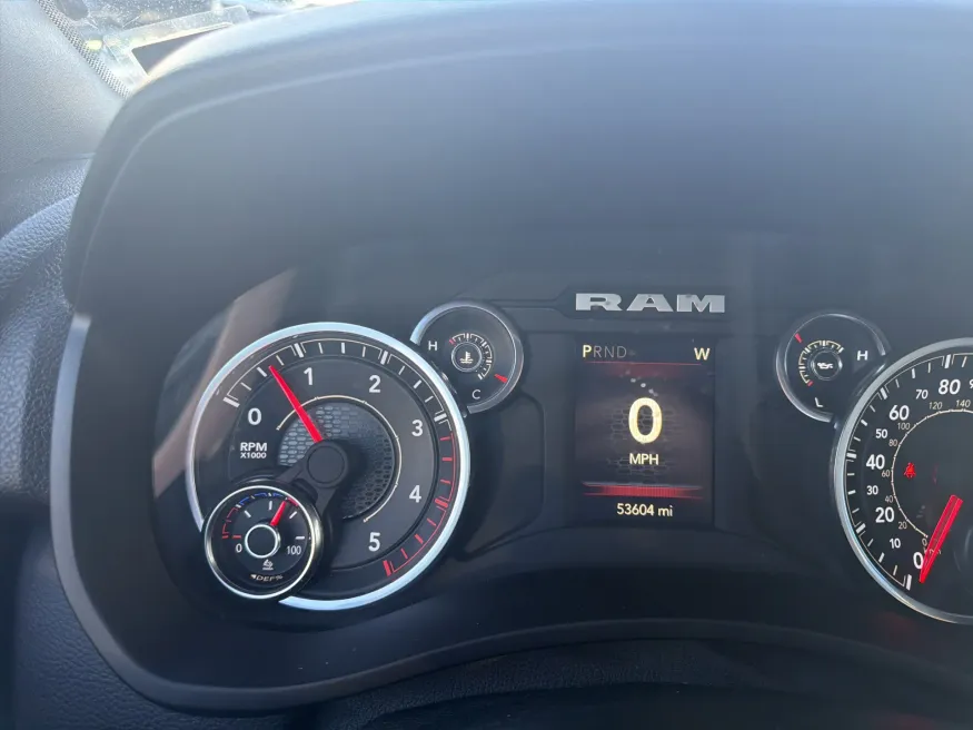 2024 RAM 2500 Big Horn | Photo 18 of 19