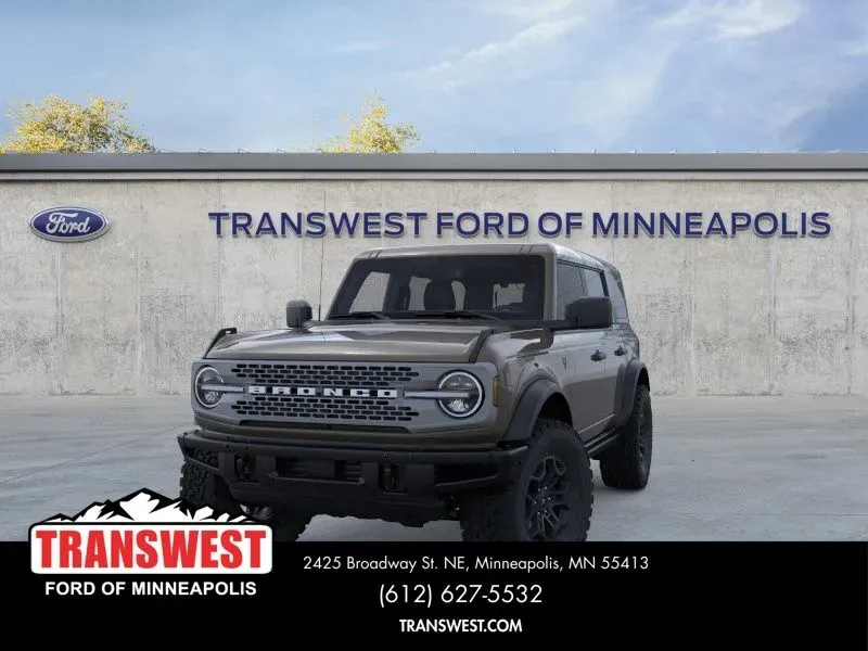 2026 Ford Bronco Badlands | Photo 1 of 25