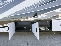 2026 Renegade Verona 40VTS | Thumbnail Photo 30 of 31