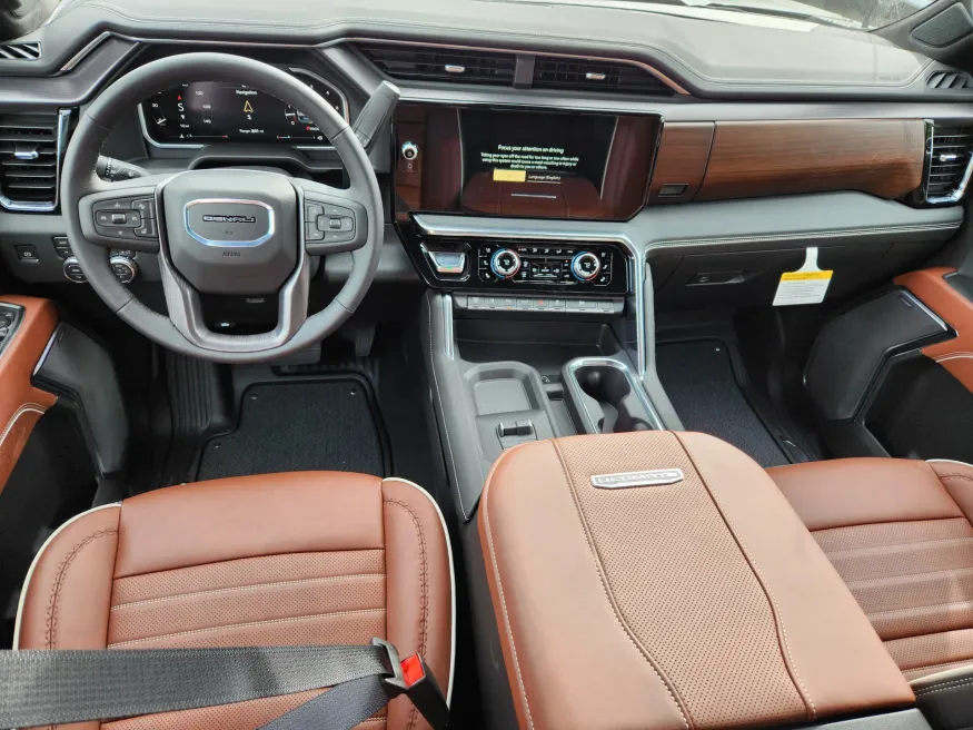 2026 GMC Sierra 3500HD Denali Ultimate | Photo 11 of 31