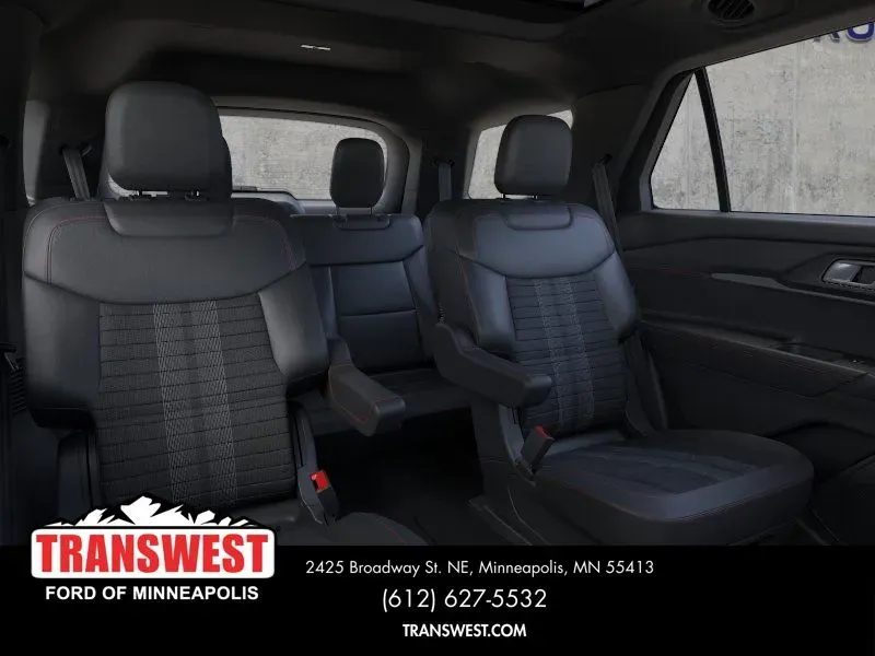 2026 Ford Explorer ST-Line | Photo 10 of 23