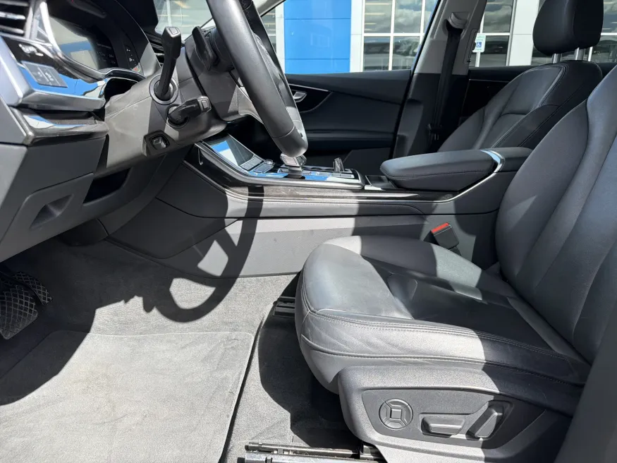 2024 Audi Q7 Premium Plus | Photo 16 of 24