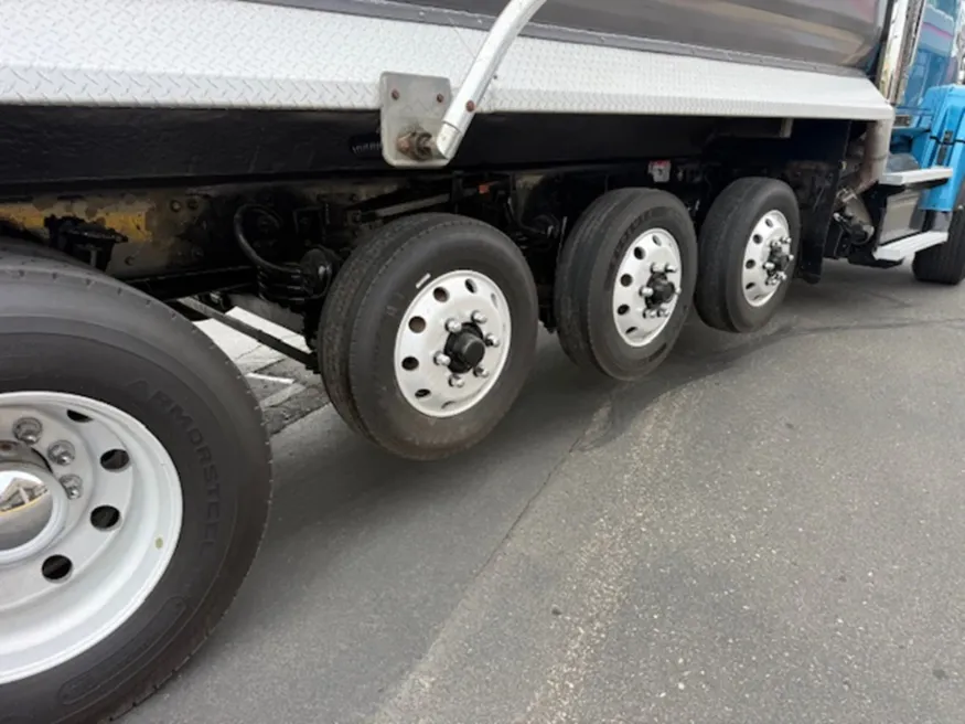 2019 Western Star 4700SF | Photo 7 of 14