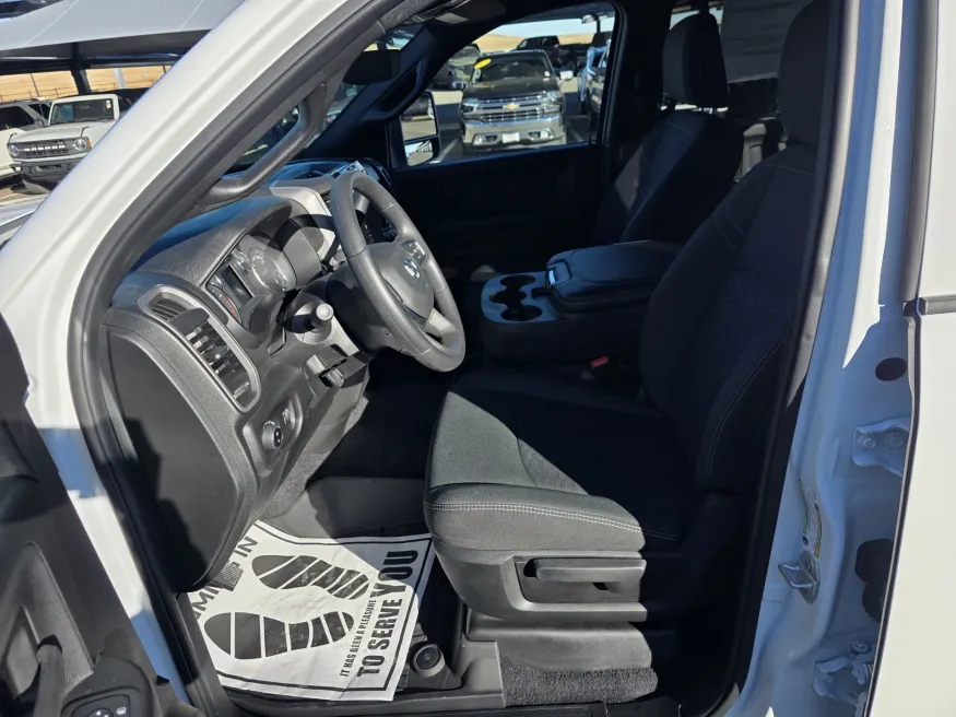 2026 RAM 3500 Tradesman | Photo 9 of 25