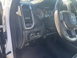 2024 RAM 1500 Laramie | Thumbnail Photo 12 of 19